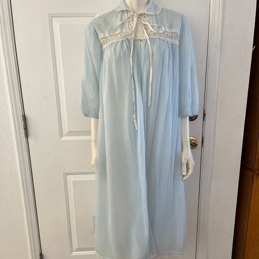 Vintage Tula Designers Collection Blue Sheer Beaded Lace embellished Robe Sz Lr